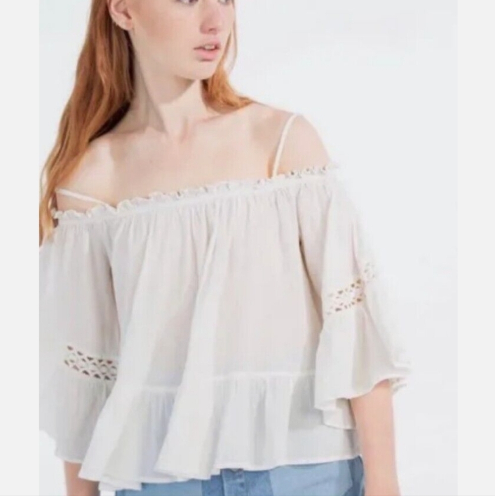 ZARA trafaluc Women's white Coldplay shoulder blouse shirt